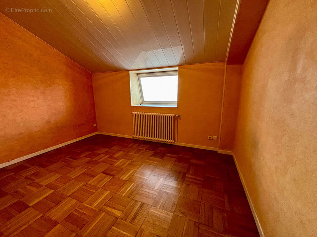 Appartement à SAINT-FONS