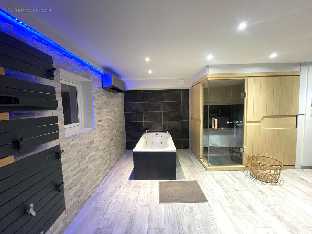 Appartement à GRIMAUD