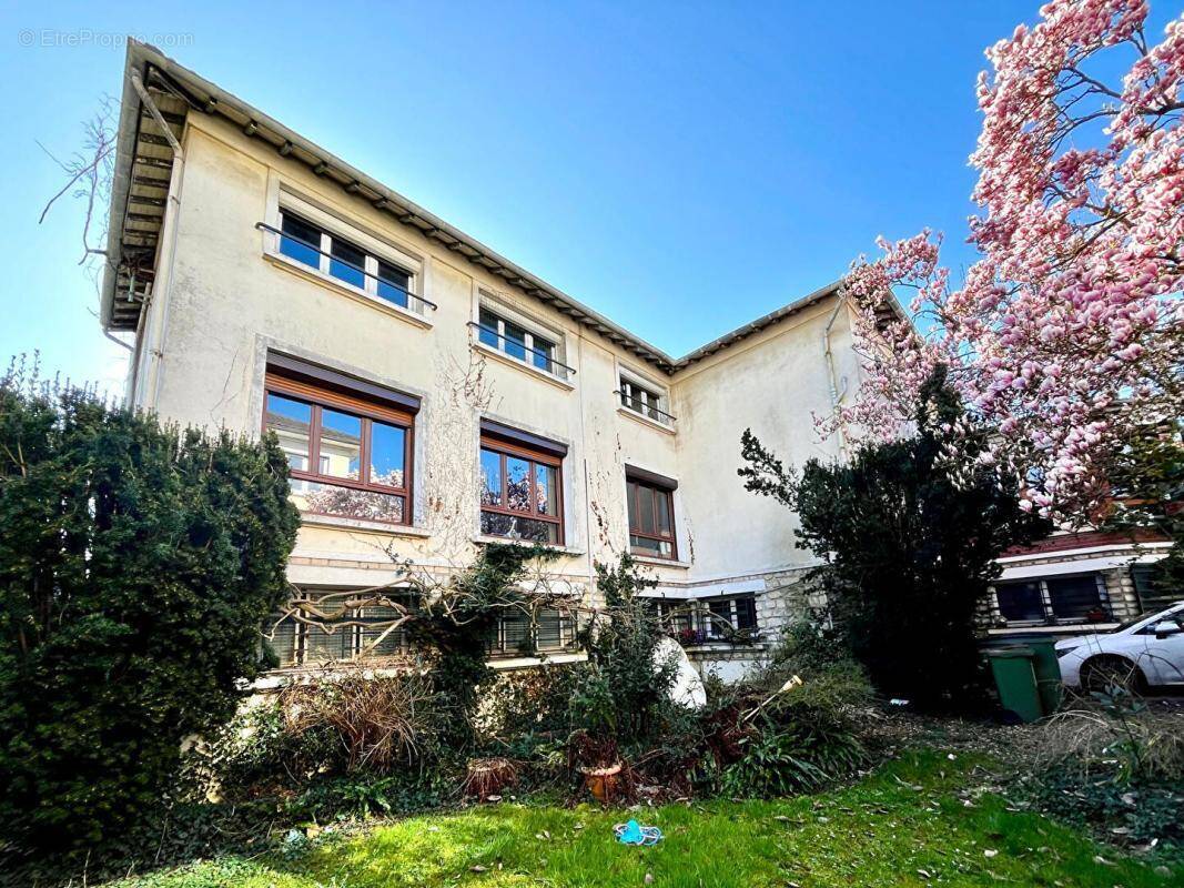 Appartement à CHATILLON