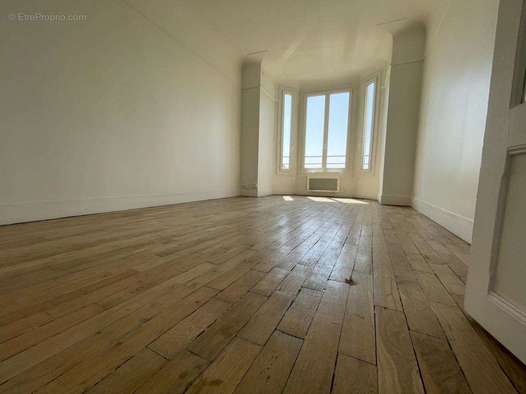 Appartement à BOULOGNE-BILLANCOURT