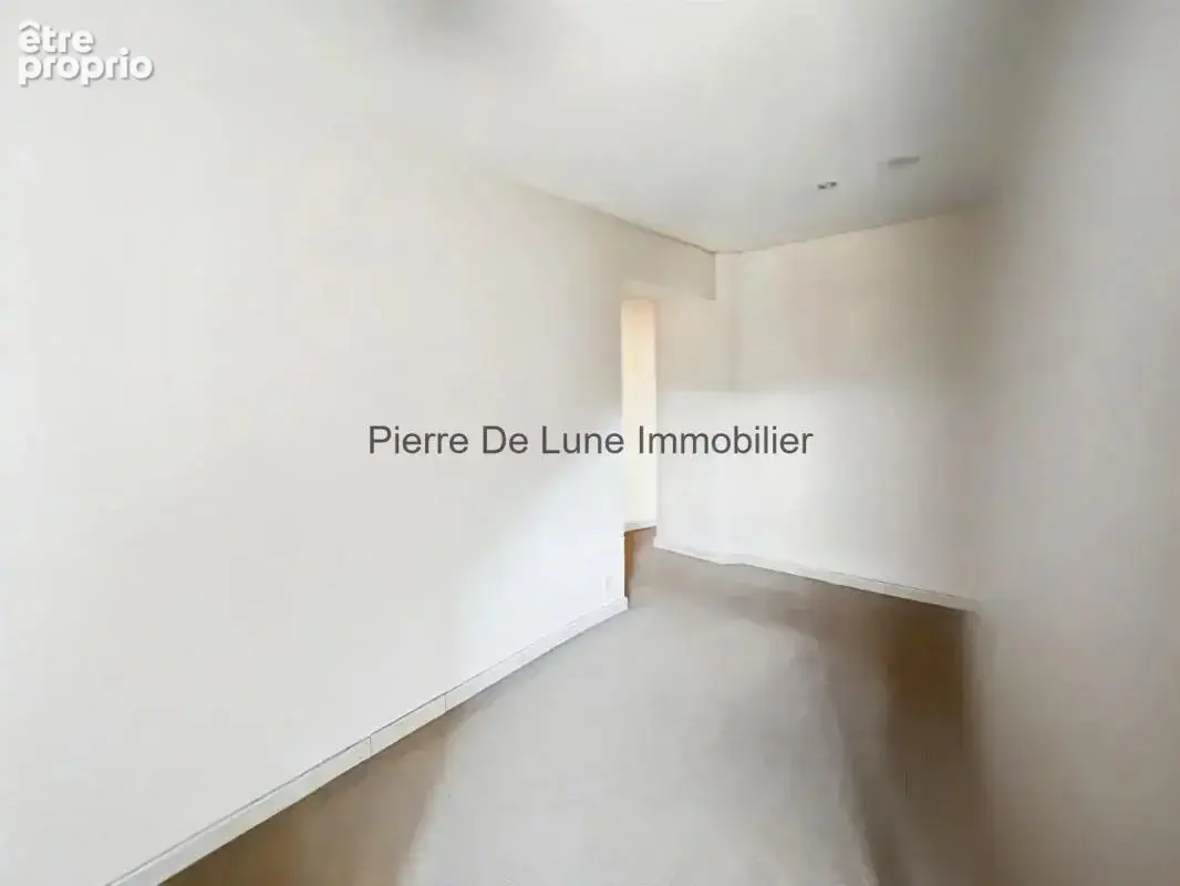 Appartement 3 pièces 110 m² à vendre à Chamelet (69620) - photo 5
