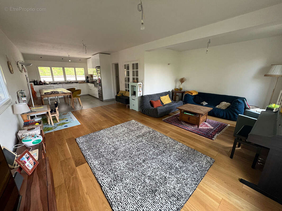 Maison à MONTFORT-L'AMAURY