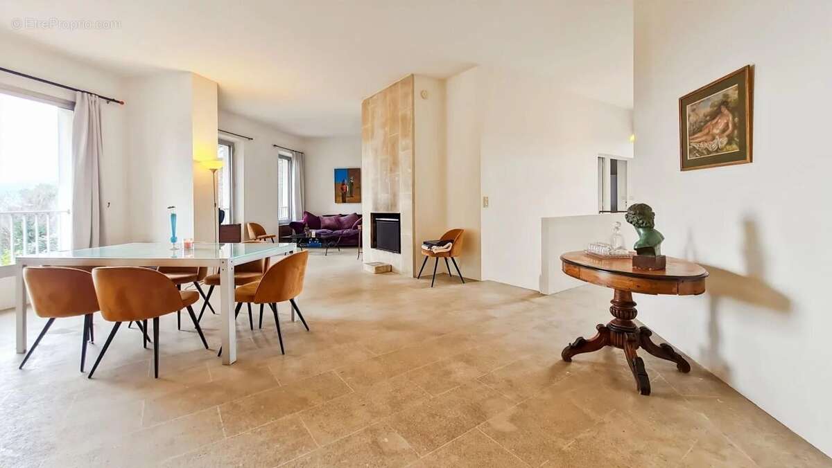 Maison à LES ANGLES