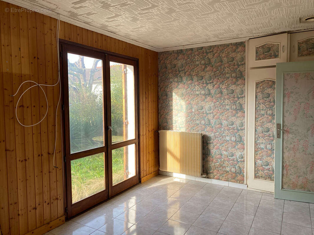 Maison 93 m² à Billere  - photo 5