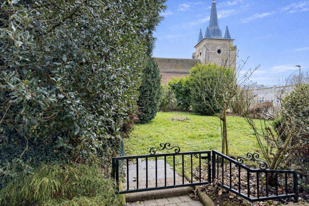 Maison à BEAUMONT-EN-CAMBRESIS