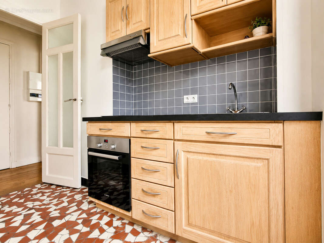 Appartement à PARIS-20E