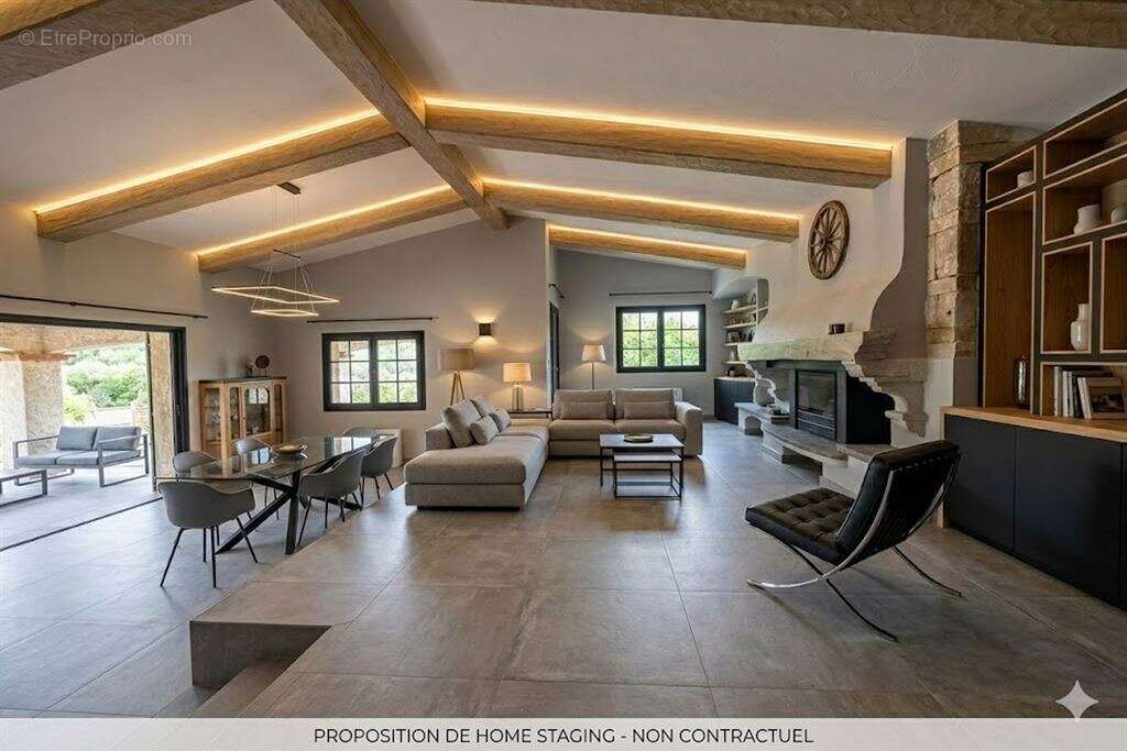 Maison à LA GAUDE
