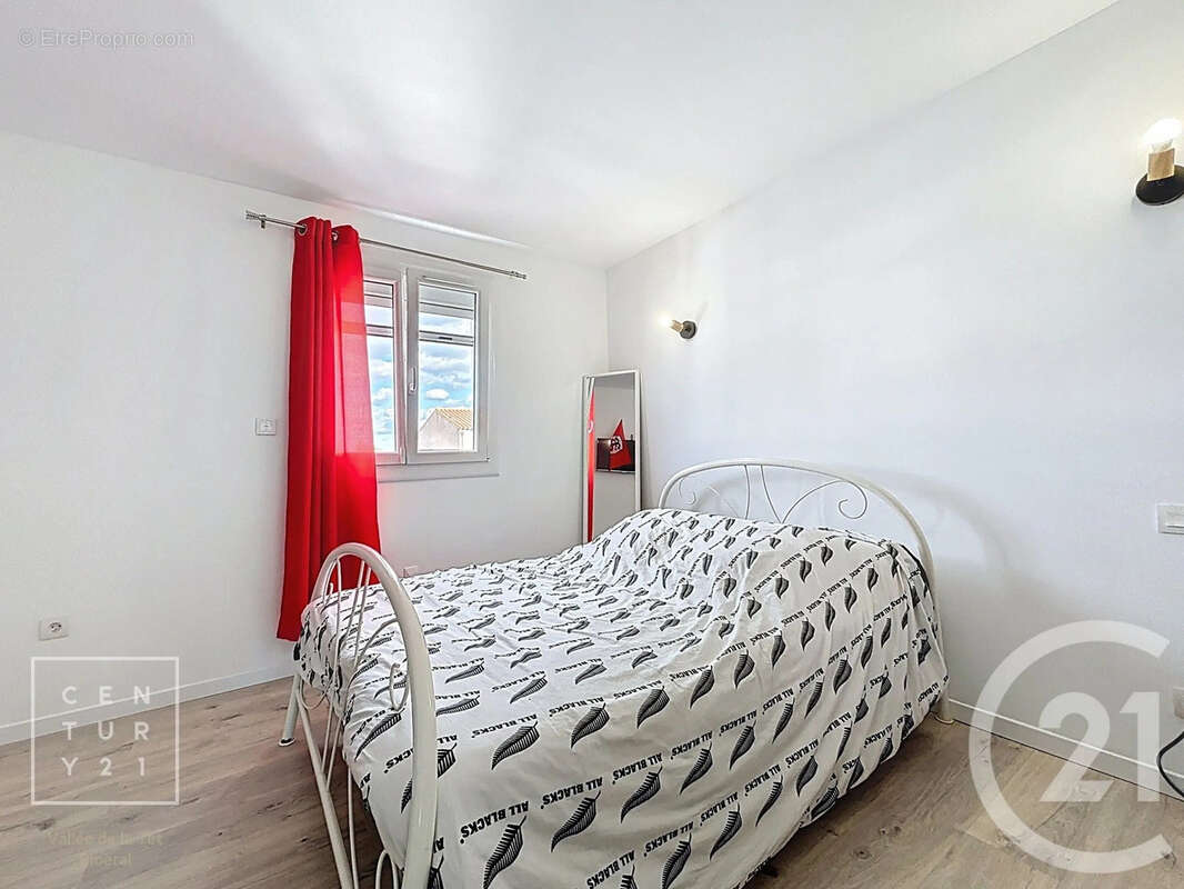 Maison 160 m² à Le Soler  - photo 13