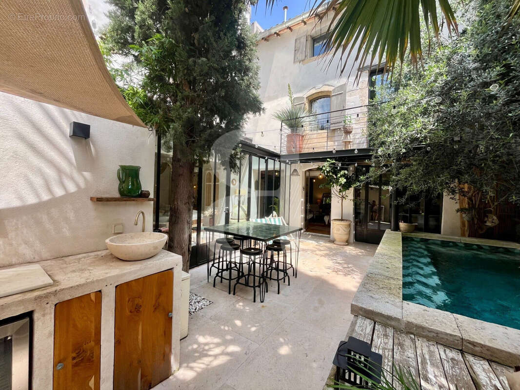 Maison à SAINT-REMY-DE-PROVENCE