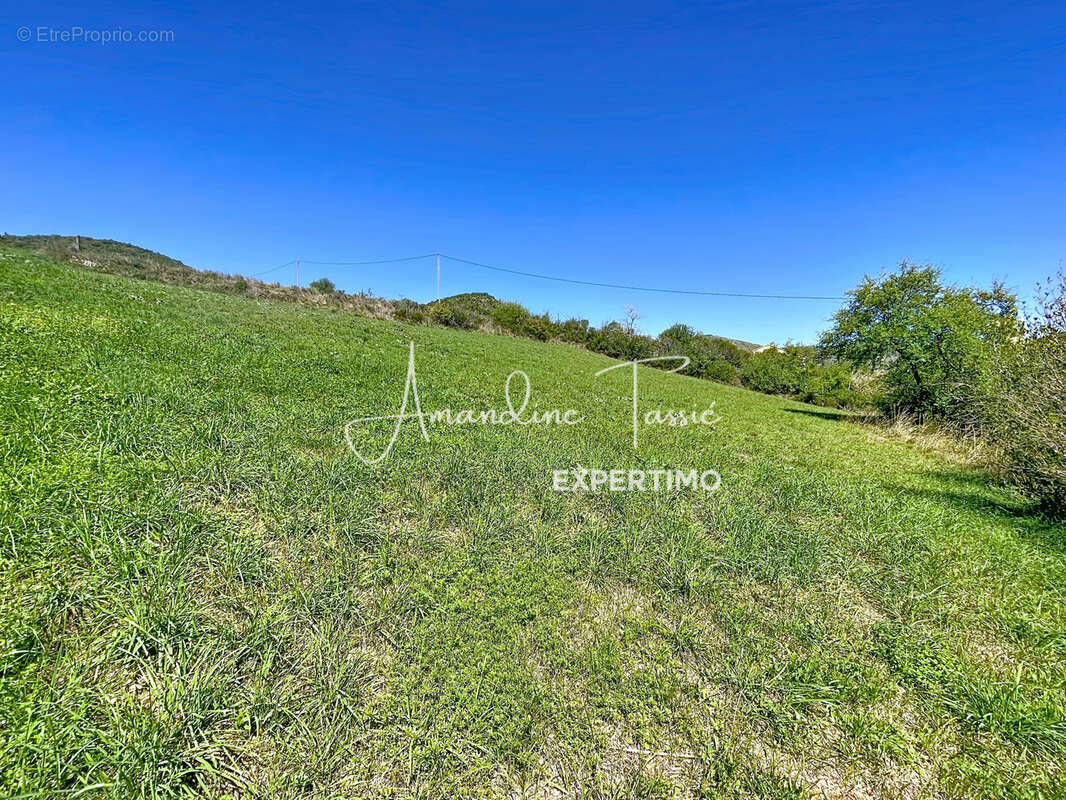 Terrain constructible avec vue dégagée - photo 2