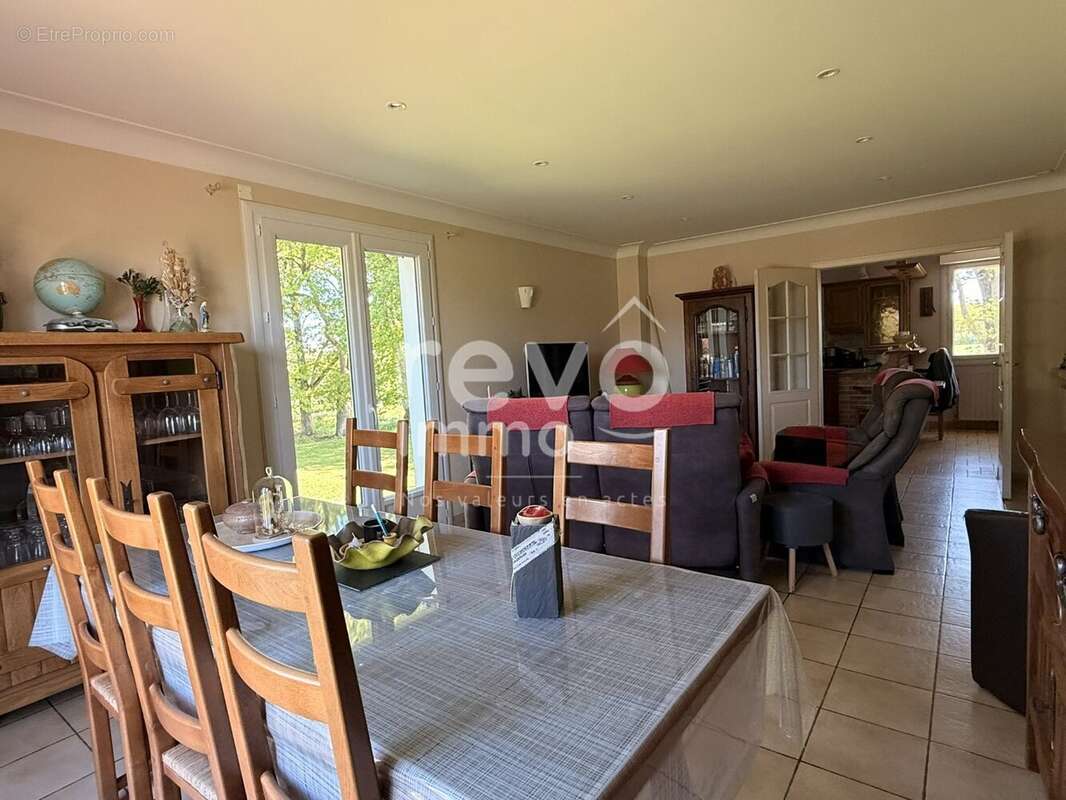 Maison à LA COPECHAGNIERE