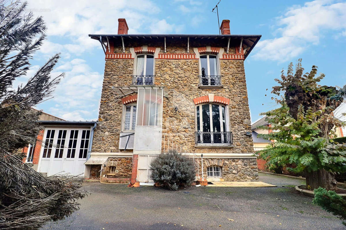 Maison à ANGERVILLE