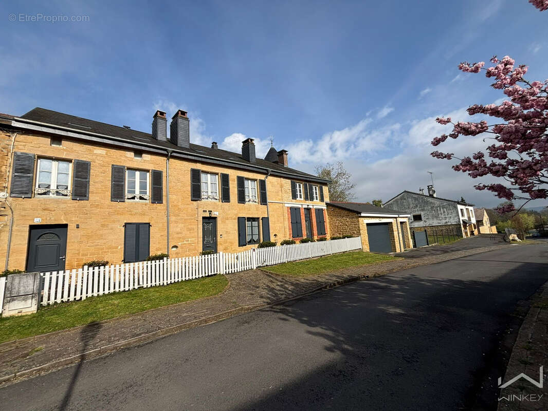 Maison à CHARLEVILLE-MEZIERES