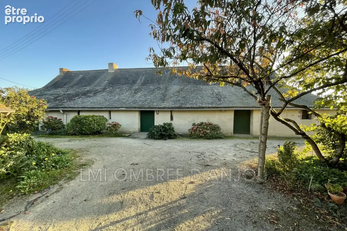 Maison 107 m² à Saint-Erblon  - photo 7