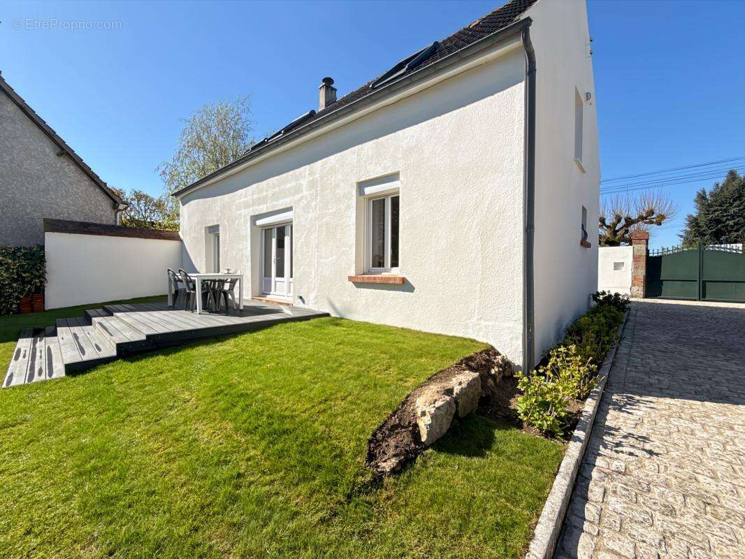 Maison à OLIVET