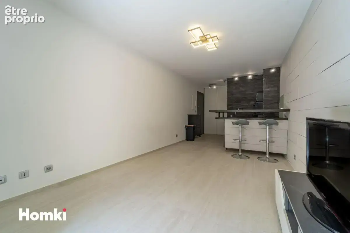 Studio 27 m² avec terrasse de 17 m² à Nice 06200, Avenue Edouard Grinda - photo 12