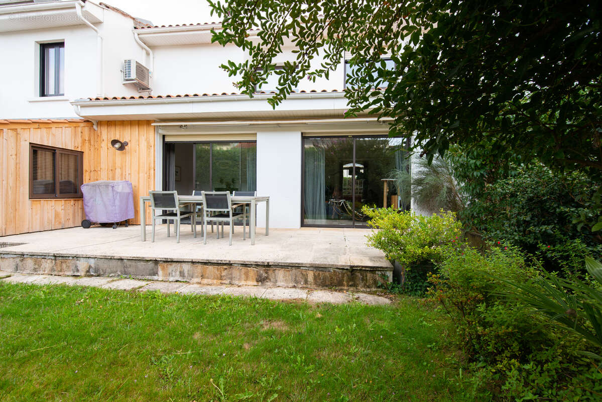 Maison à LE BOUSCAT