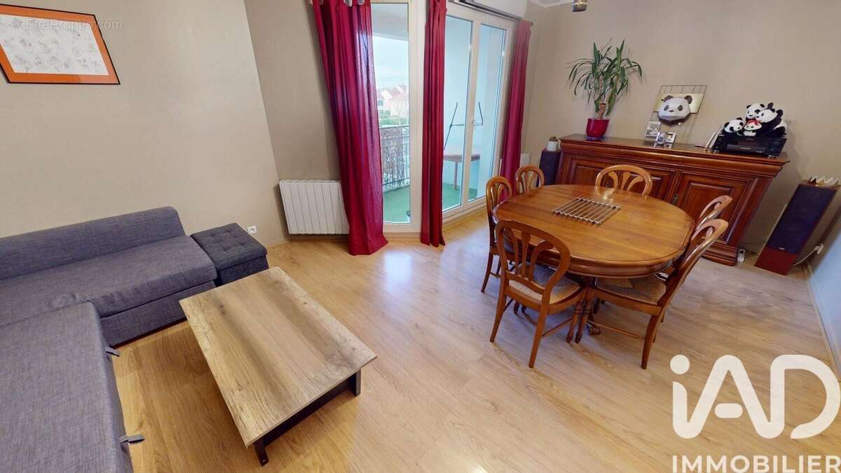 Photo 4 - Appartement à SAVIGNY-LE-TEMPLE
