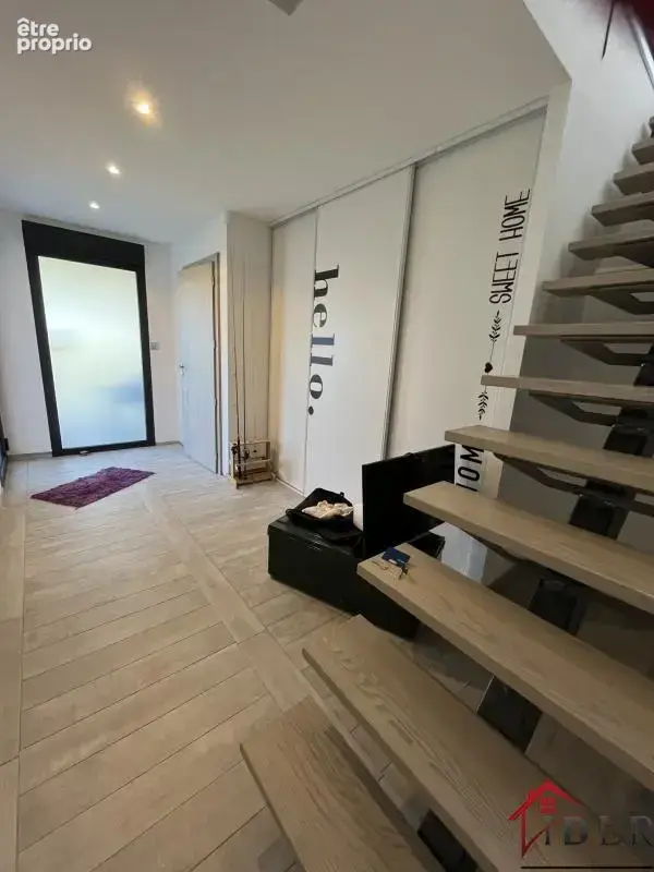 Magnifique maison de 234 m2 à MAGNY-VERNOIS 2 habitations, 5 - photo 2