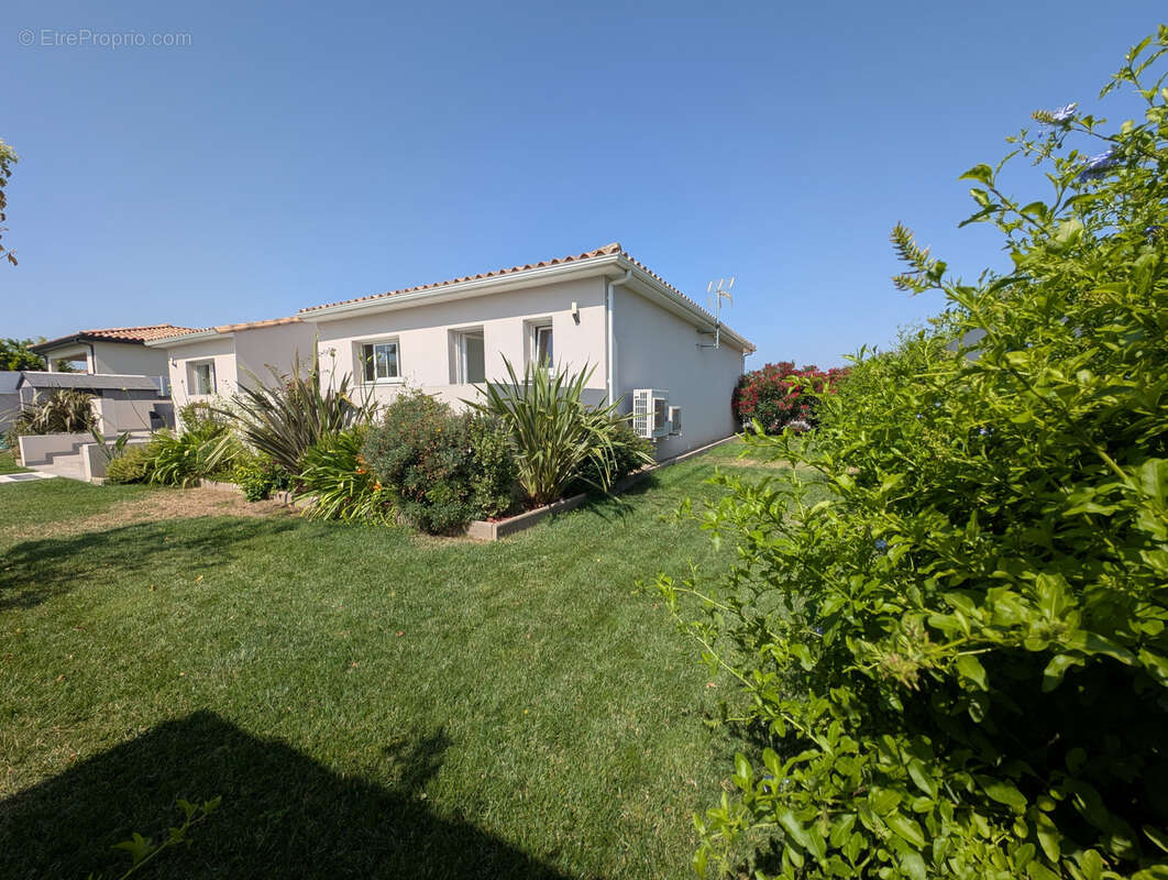 Magnifique villa plain pied avec piscine - photo 17