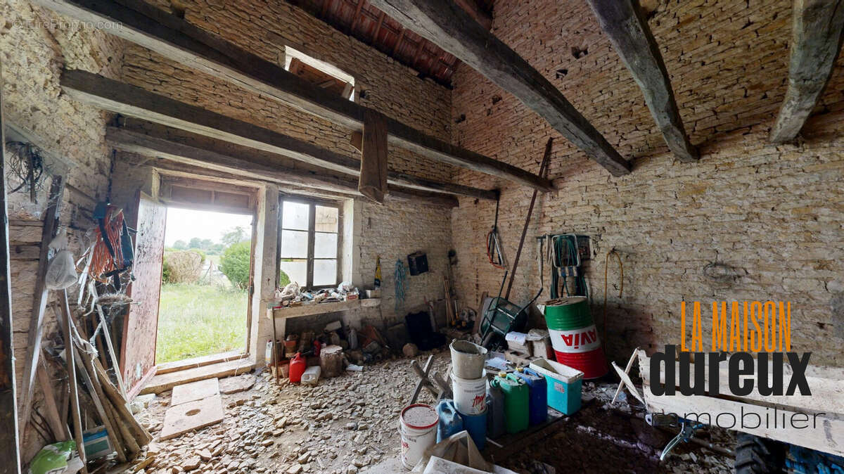 Maison 129 m² à Vars  - photo 7