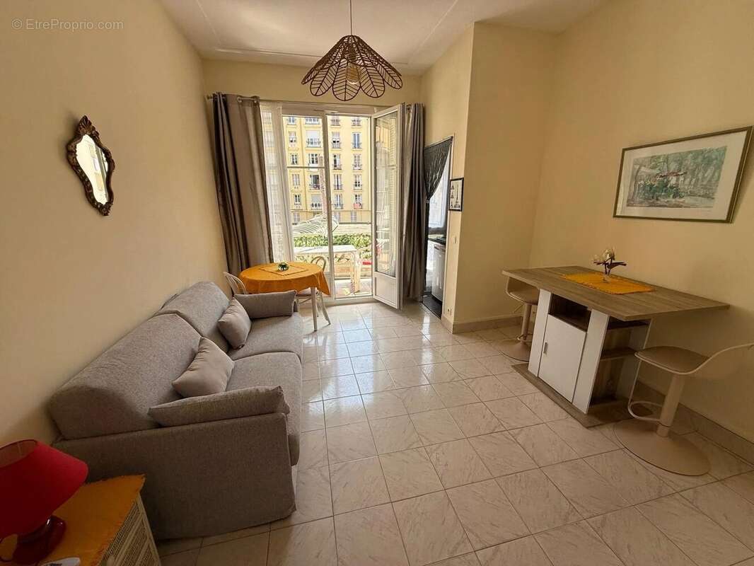 Appartement à NICE