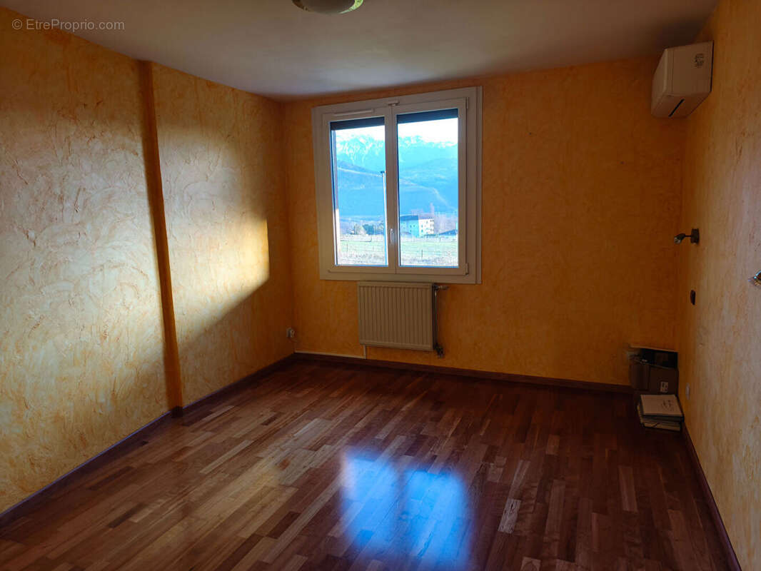 Appartement à MONTBONNOT-SAINT-MARTIN
