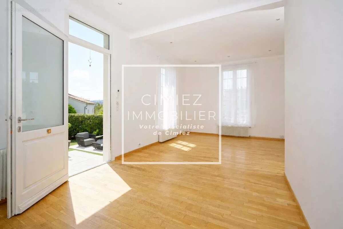 Maison 129 m² à Nice  - photo 3