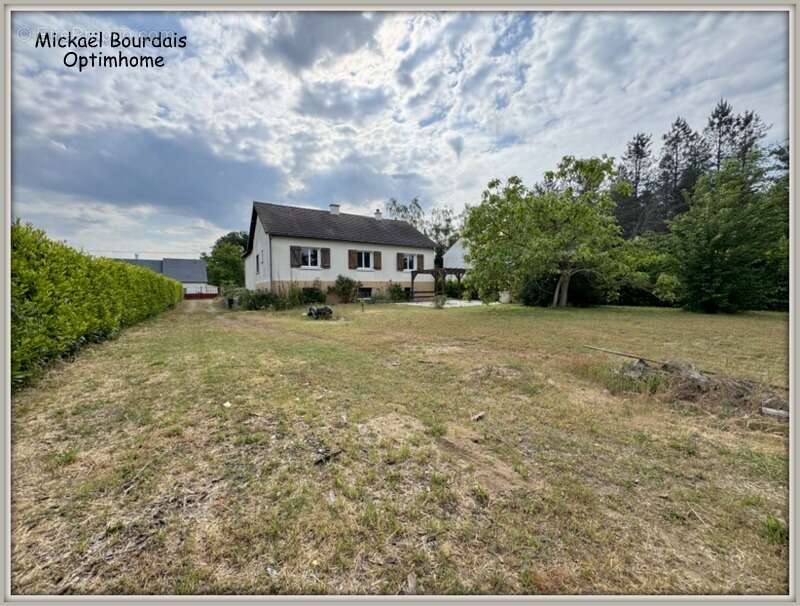 Maison à CHANNAY-SUR-LATHAN