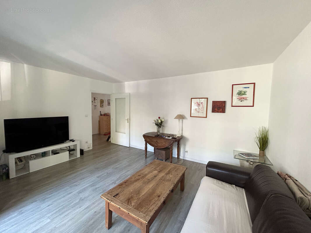 Appartement à MARSEILLE-13E
