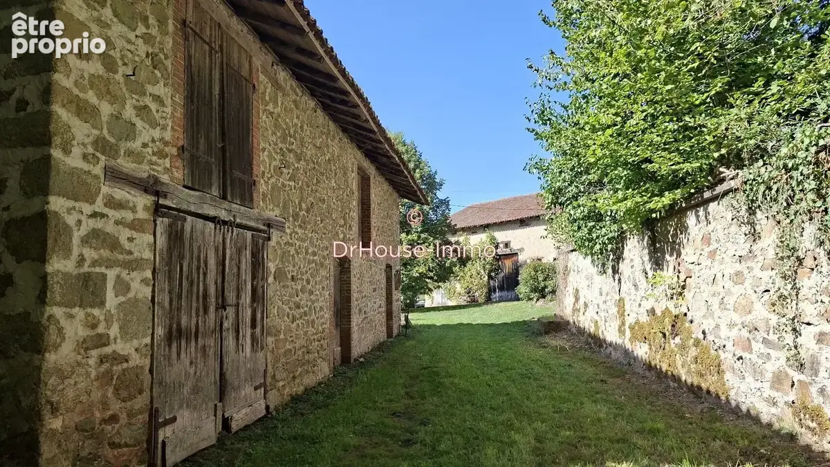 Maison 7 pièces 233 m² à vendre à Gorre (87310) - photo 6