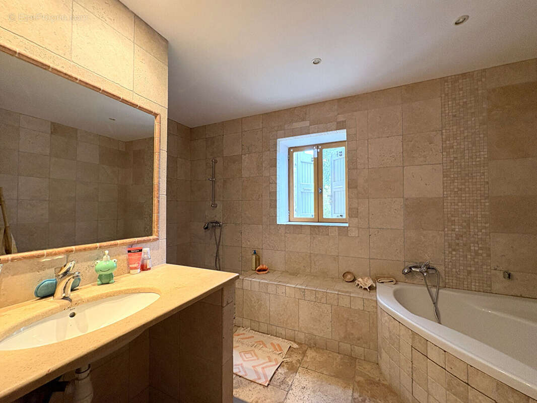 Maison à CARCASSONNE