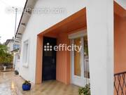 Maison à SAINT-JEAN-D&#039;ANGELY