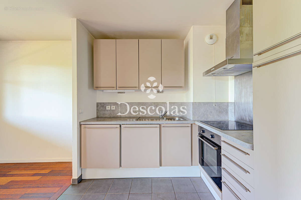 SAINT-GERMAIN-EN-LAYE - Appartement avec terrasse 4 pièces - photo 8