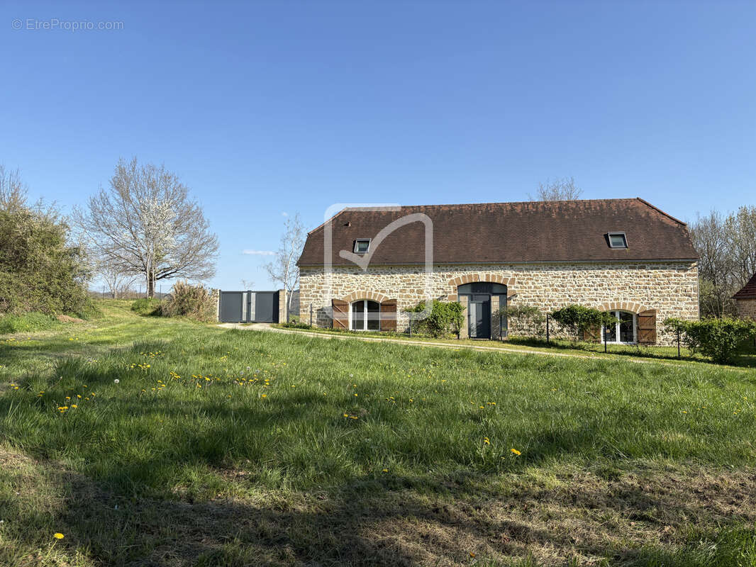 Maison à VEGENNES