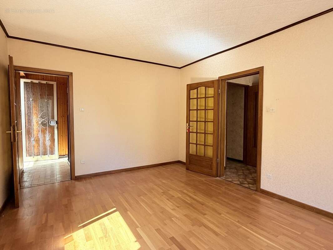 Salon-séjour - Maison à SCHILTIGHEIM
