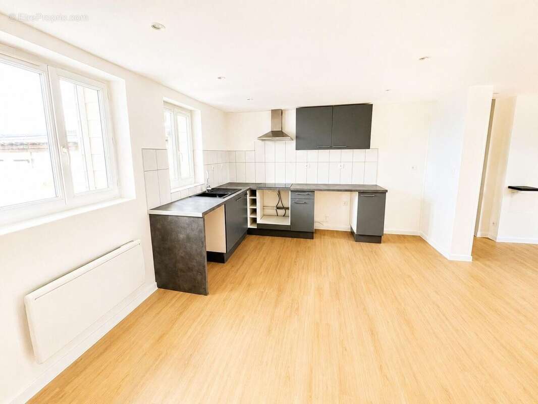 Photo 6 - Appartement à VILLERS-COTTERETS
