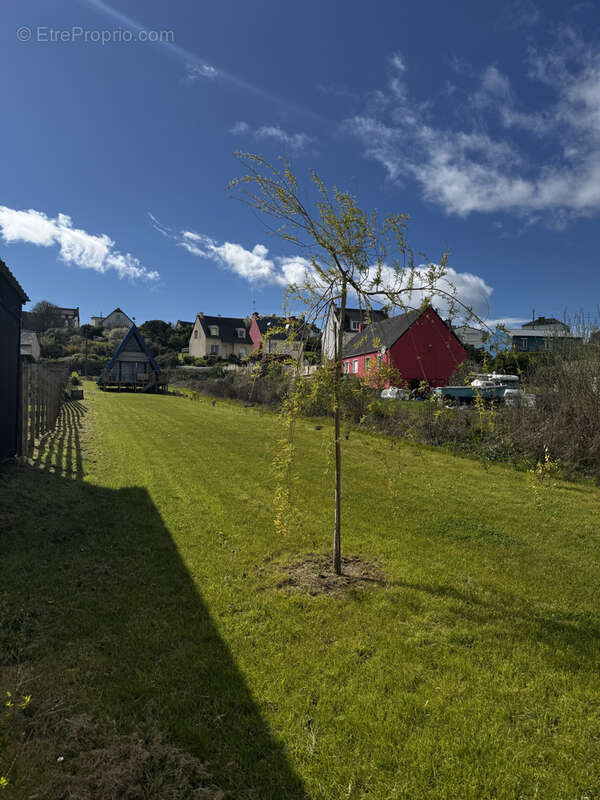 Terrain à CAMARET-SUR-MER