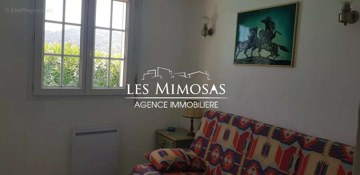 Maison à LE MUY