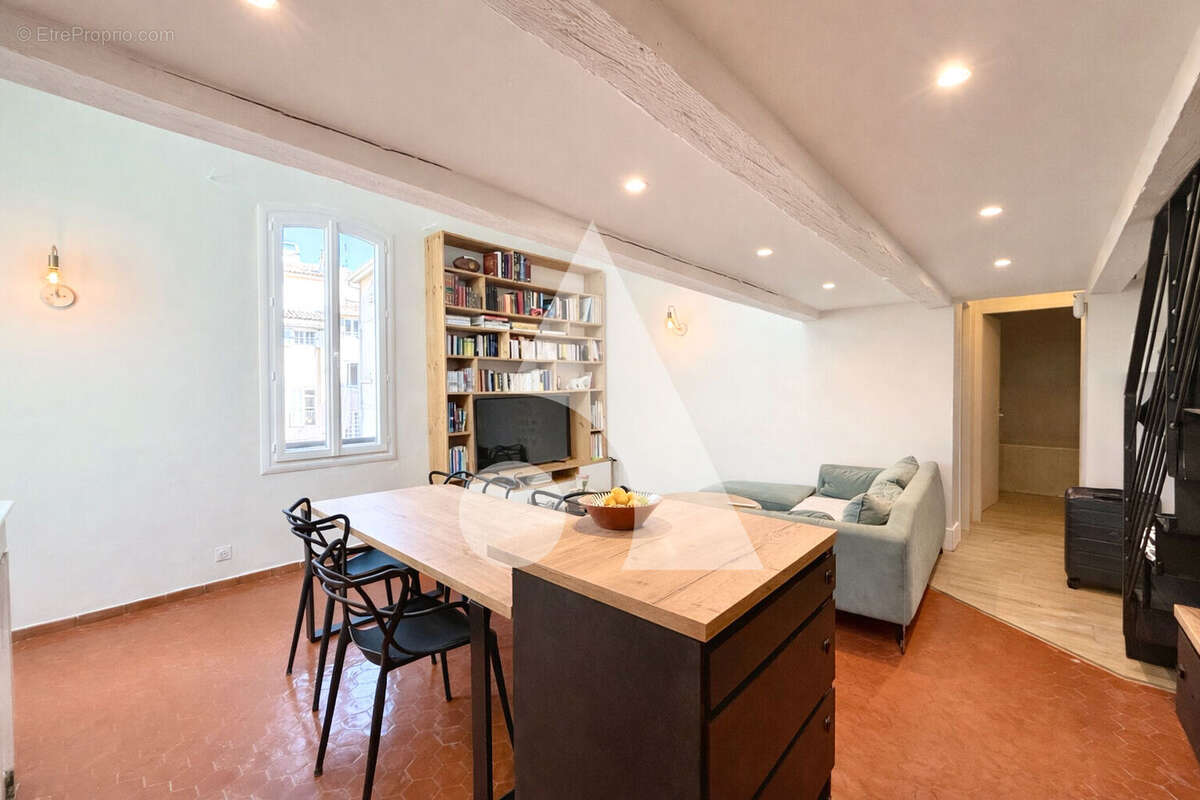 Appartement à AIX-EN-PROVENCE