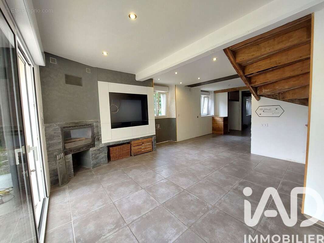 Photo 3 - Maison à CERISIERS