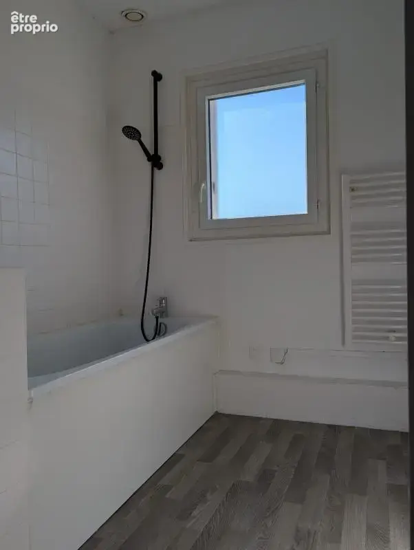 A vendre-cosne d'allier-maison habitable de suite-jardin-garage-82400 €-pas de frais d'agence* - photo 7
