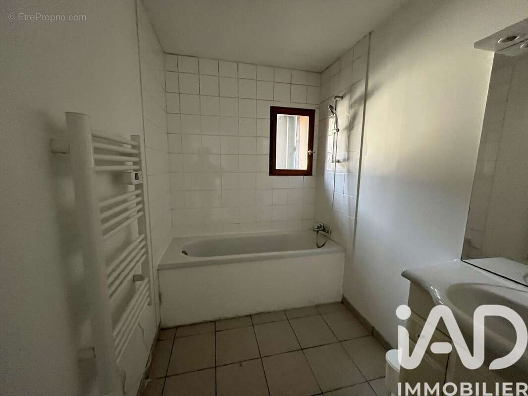 Appartement 33 m² à Ax-Les-Thermes  - photo 2