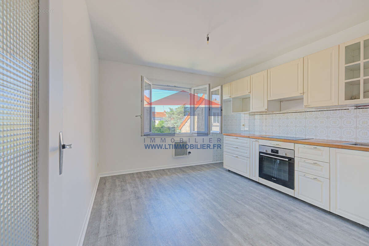 Appartement à MONTREUIL