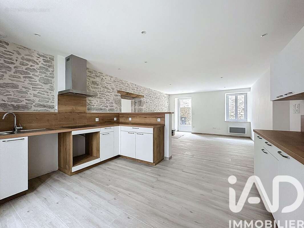 Photo 2 - Maison à SEPTFONDS