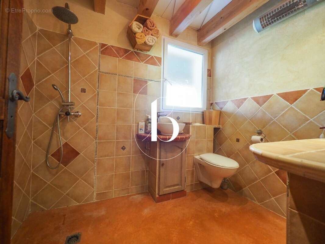 Maison à GOUDARGUES