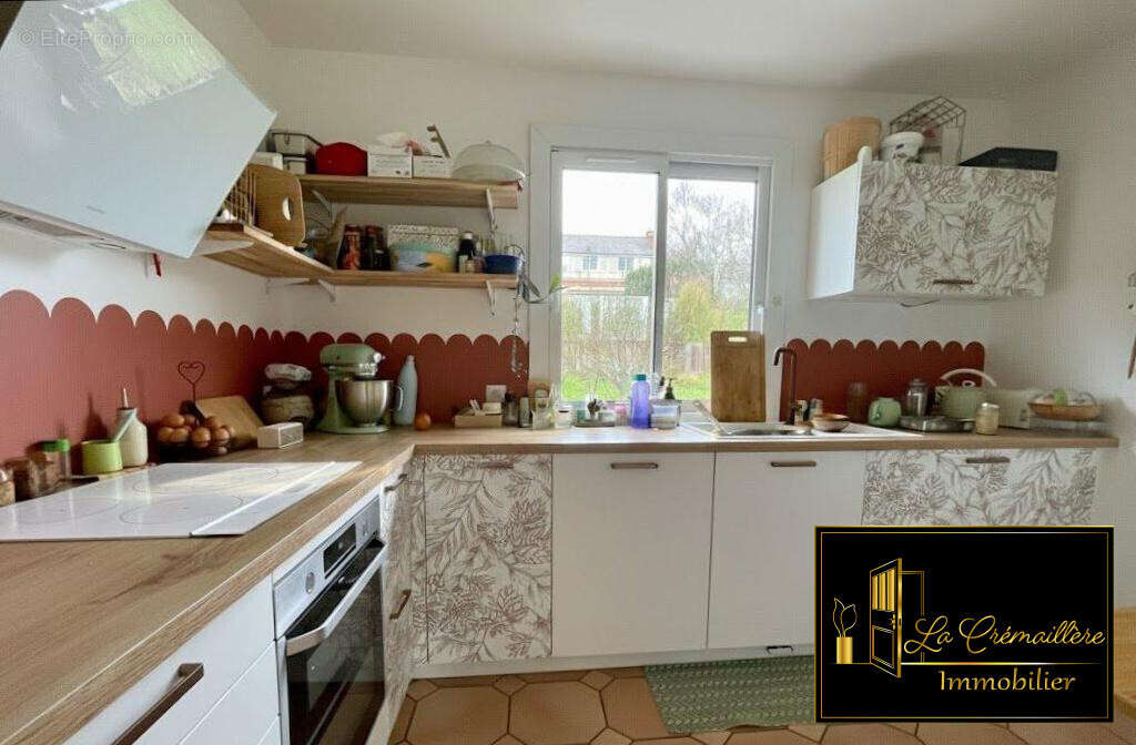 Maison à BREUX-JOUY