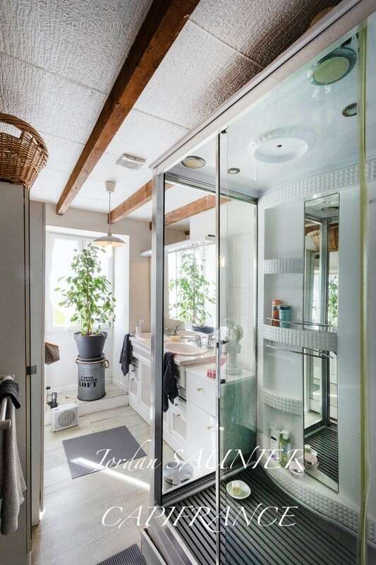 Maison à SAINT-JULIA