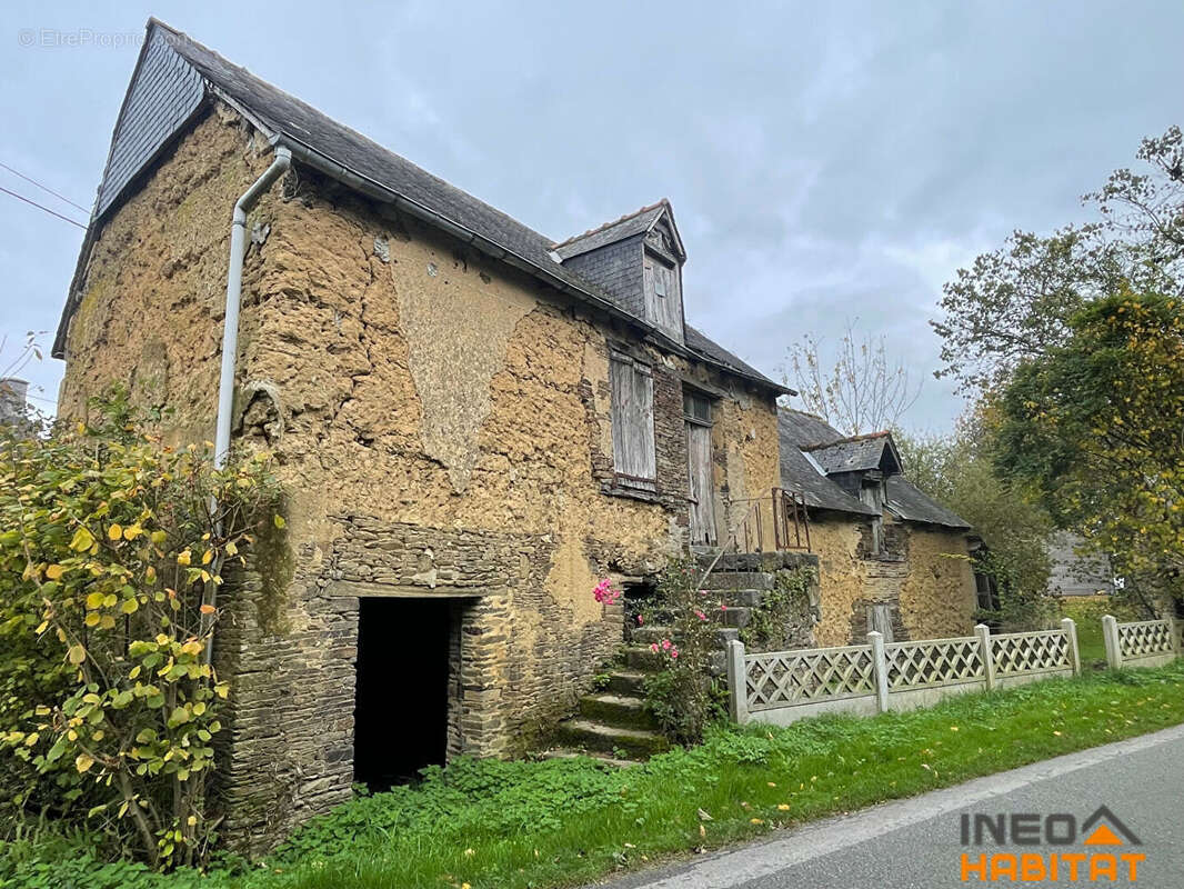 Maison à PLEUGUENEUC