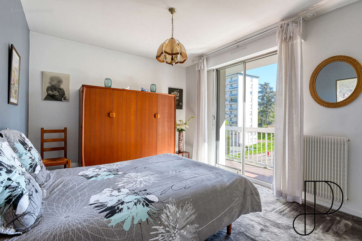 Appartement à LYON-5E